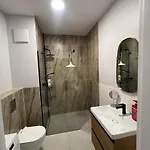 Z Ogrodkiem I Jacuzzi Gdynia Apartment *
