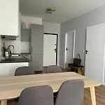 Z Ogrodkiem I Jacuzzi Gdynia Apartment *