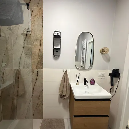 Apartment Z Ogrodkiem I Jacuzzi