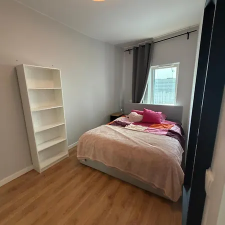 Apartment Z Ogrodkiem I Jacuzzi Gdynia